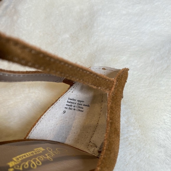 Seychelles Brown Leather Perforated Cone Heels - Picture 6 of 10